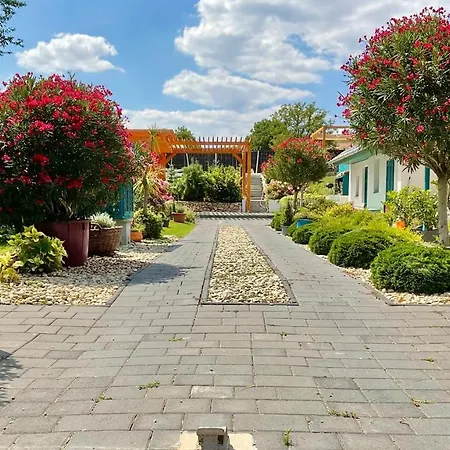 Völgyhíd Vintage Apartman Pusztaszemes