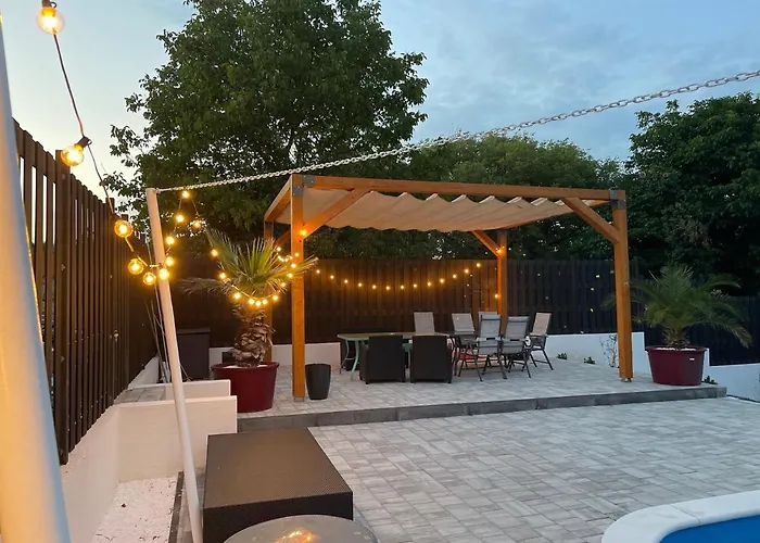 Apartament Voelgyhid Vintage Pusztaszemes